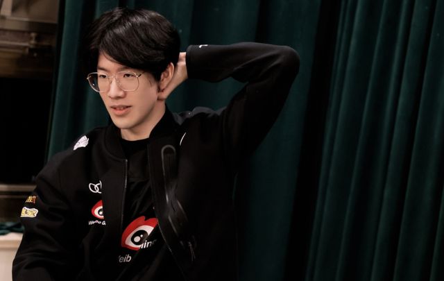 Wink：和Ming对决感觉很好玩，第二局前期其实没那么劣