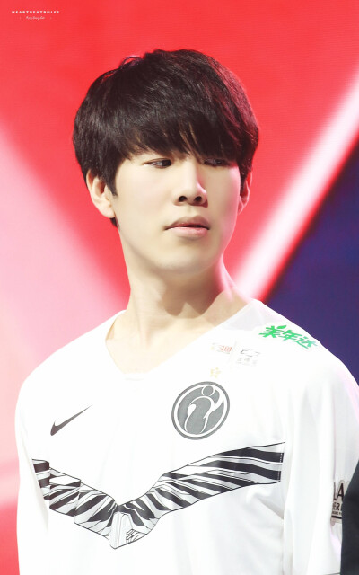 在2025年曼谷大师赛的十五个最佳时刻中，有七个属于 T1 的选手。