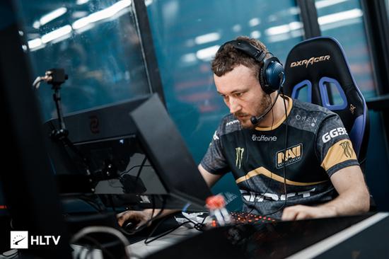 【LPL战报】JDG 3-2 WBG：Missing锤石钩子精准制导 JDG发挥神勇晋级四强